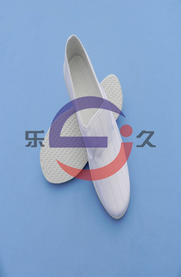 LJ-073 防靜電鴨舌布鞋（可(kě)滅菌）